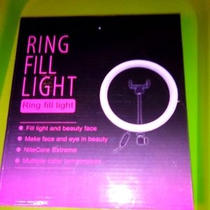 Ring fill light
